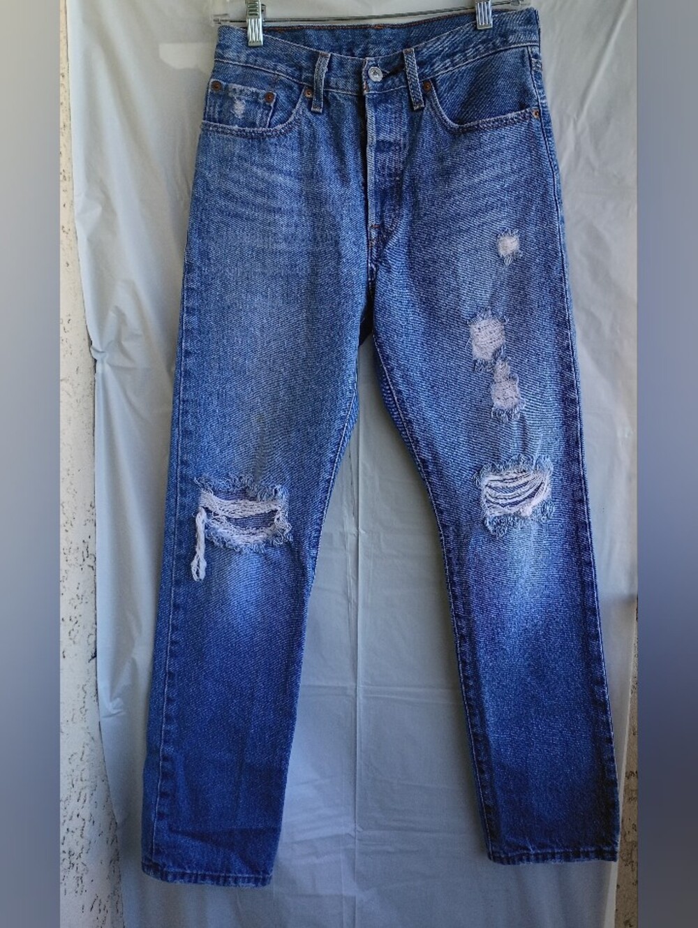 Levi's 501 Button Fly Distressed Straight Jeans W26 L30